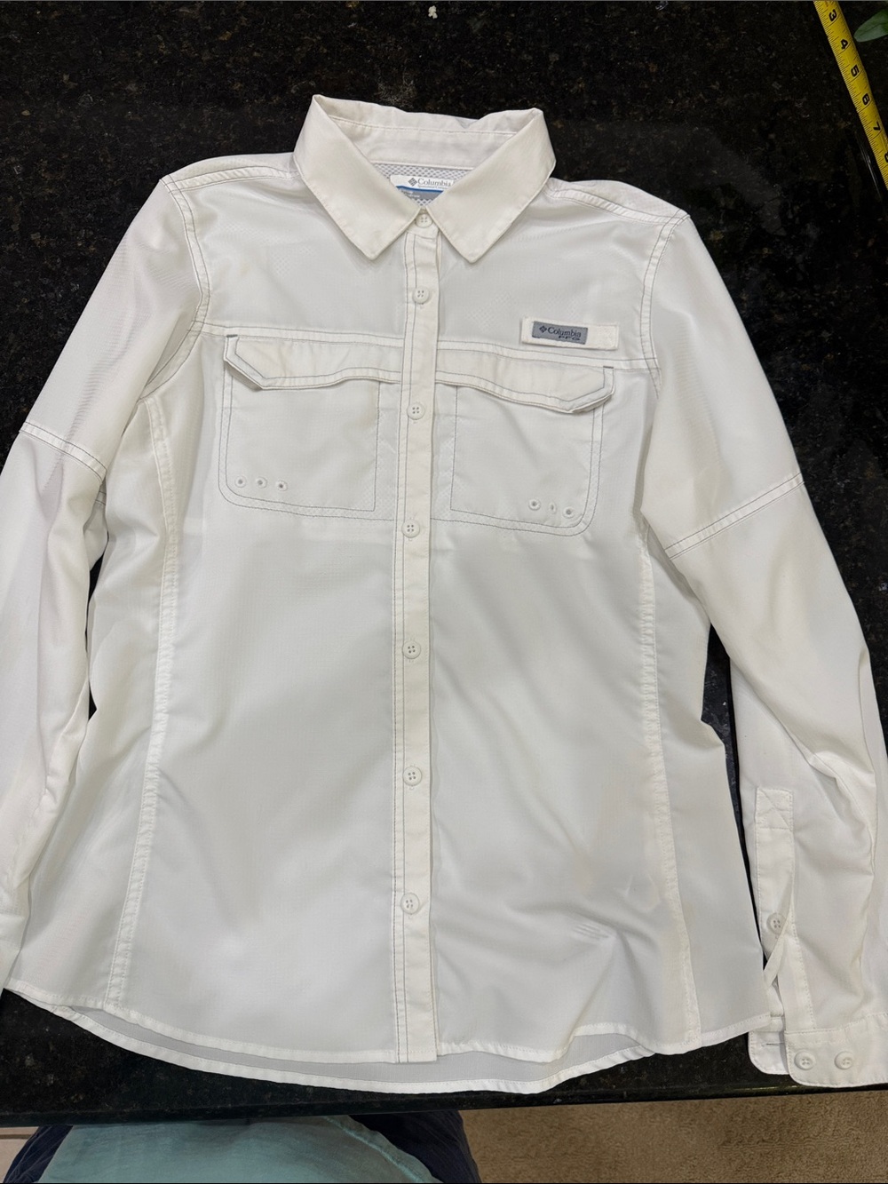 Columbia White Women's Long-Sleeve Casual Button-Down Shirt